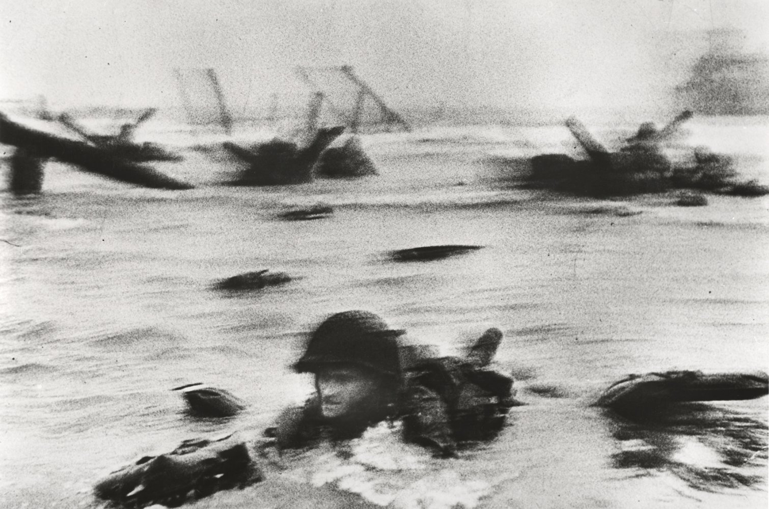 Robert Capa  Gerçek En iyi Fotoğraftır